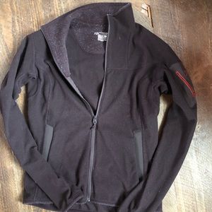 Arcteryx brown corduroy zipup
